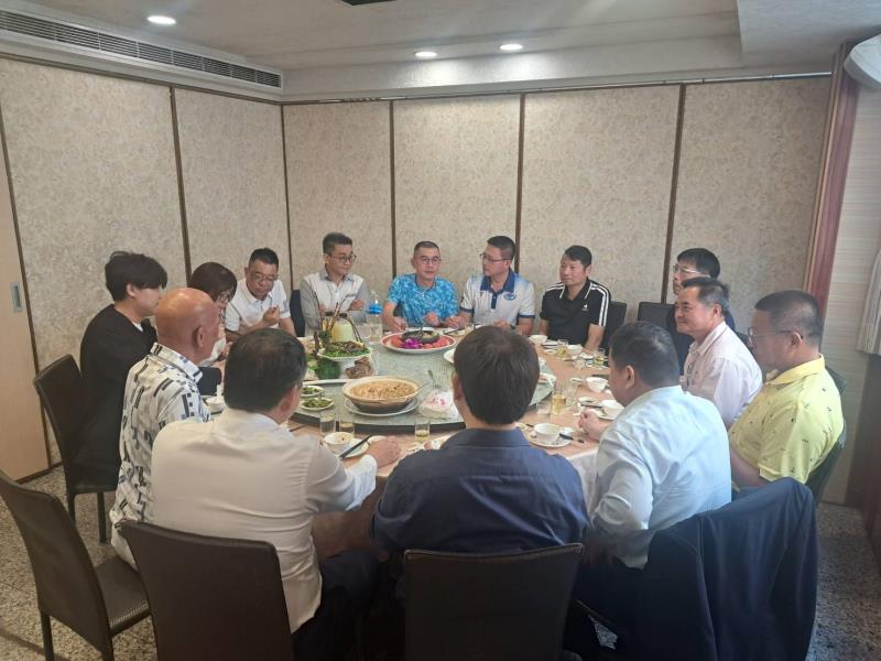 臺中市大甲區大甲國民中學校友會 臺中市大甲區大甲國民中學校友會