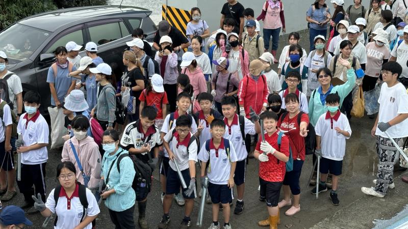 臺中市大甲區大甲國民中學校友會